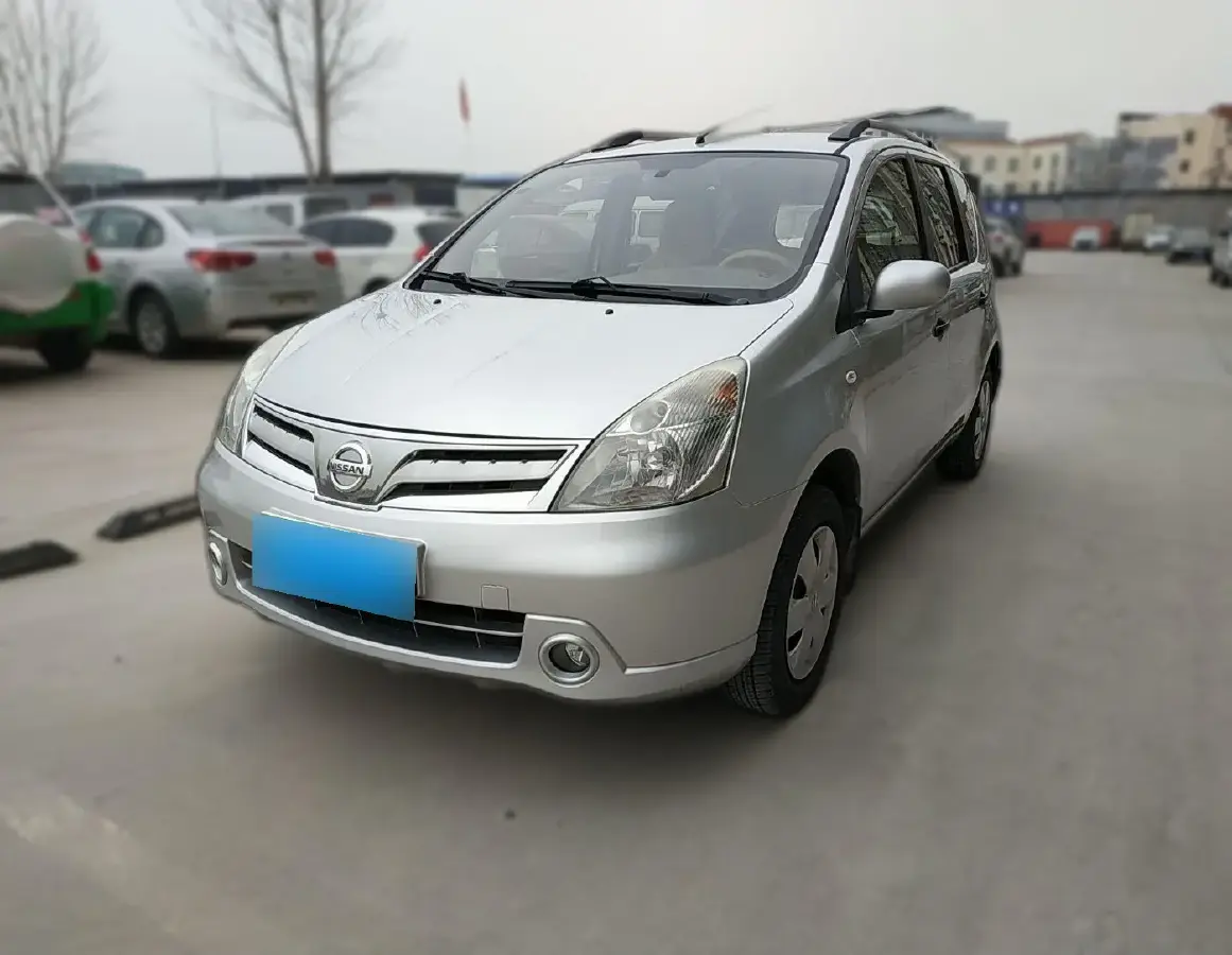 2010 Nissan Livina 1.6L 105HP L4 5MT