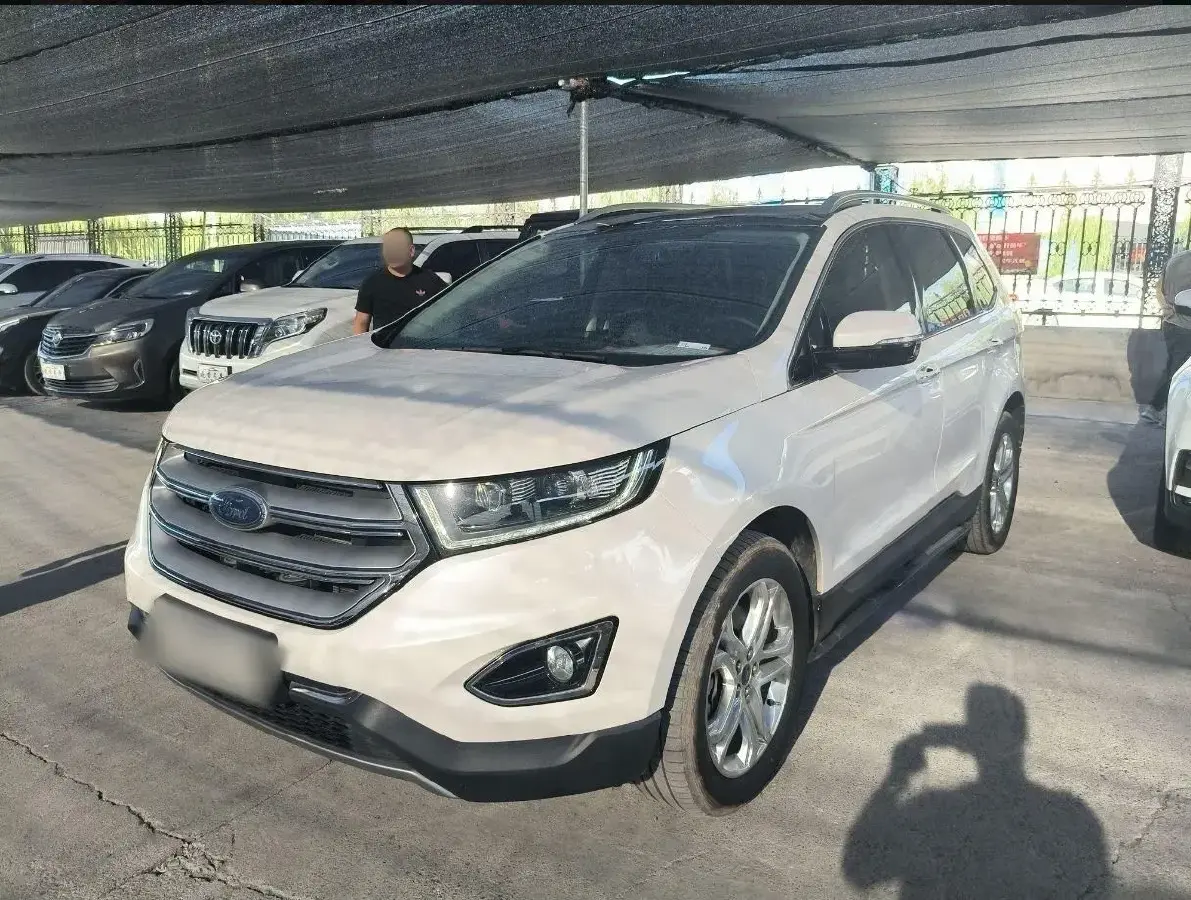 2016 Ford Edge 2.0T 245HP L4 6AT
