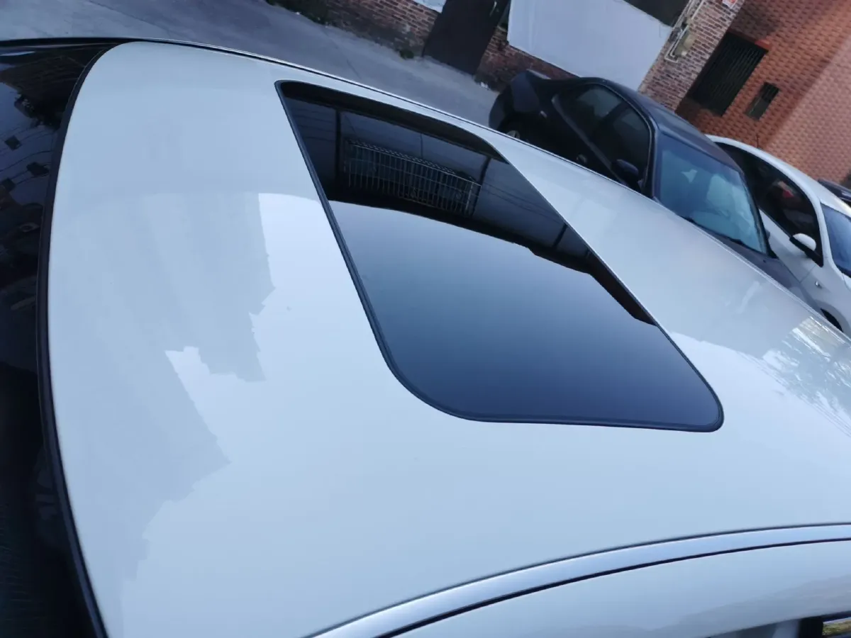 2015 Infiniti Q70 3.5L 298HP V6 7AT Hybrid,autocango,china used car exporter,china ev exporter,chinese used car exporter,chinese used ev exporter