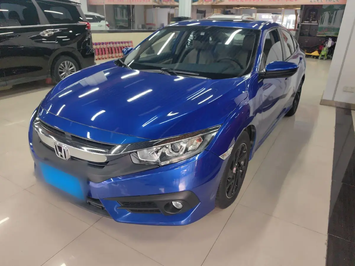 2016 Honda Civic 1.5T 177HP L4 CVT