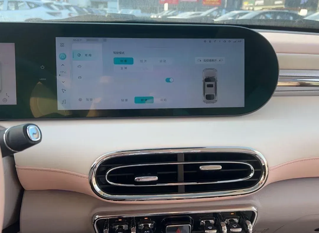 2022 Ora BalletCat BEV 49.92KWH,autocango,china used car exporter,china ev exporter,chinese used car exporter,chinese used ev exporter