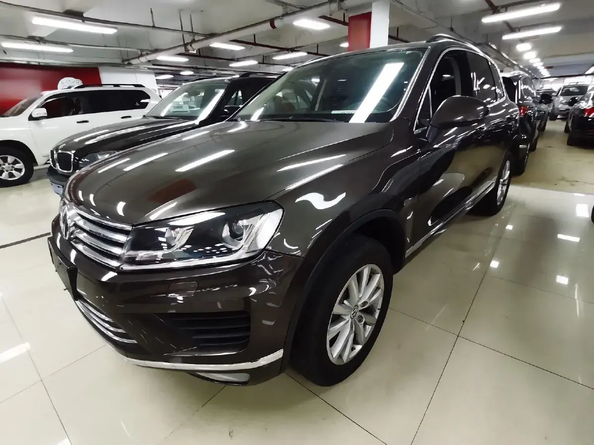 2017 Volkswagen Touareg 3.0T 320HP V6 8AT