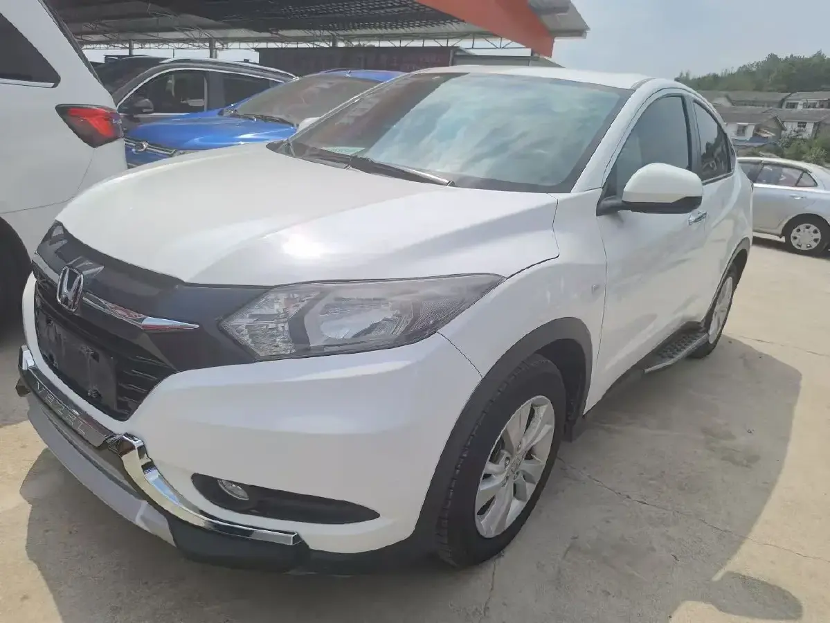 2017 Honda Vezel 1.5L 131HP L4 CVT