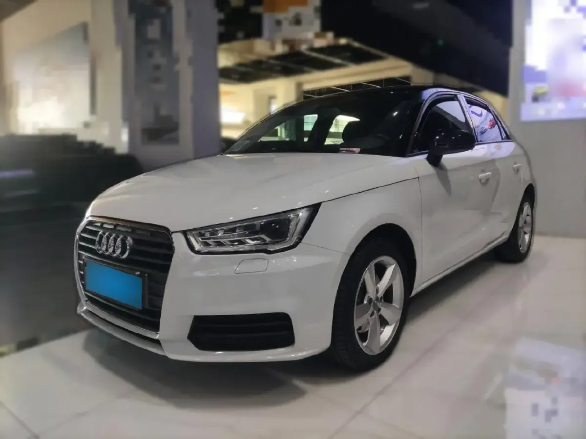 2016 Audi A1 1.4T 125HP L4 7DCT