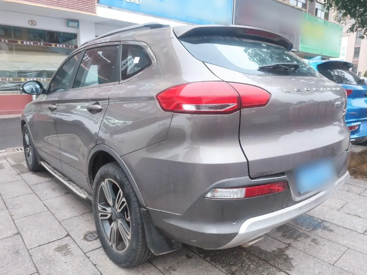 2016 Leopaard CS10 2.0T 177HP L4 6DCT,autocango,china used car exporter,china ev exporter,chinese used car exporter,chinese used ev exporter