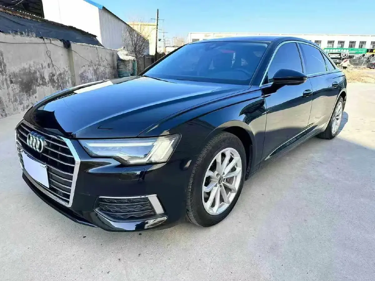 2020 Audi A6L 2.0T 190HP L4 7DCT