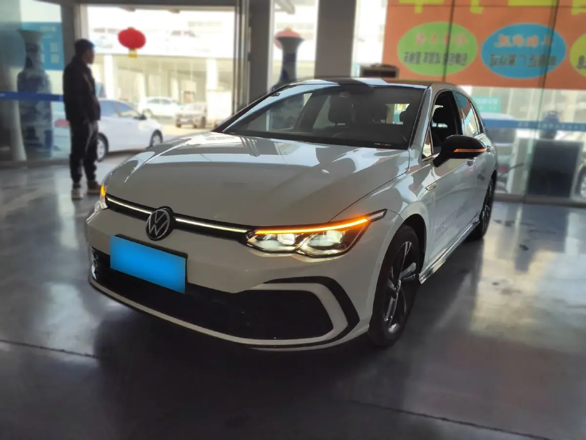 2023 Volkswagen Golf 1.4T 150HP L4 7DCT