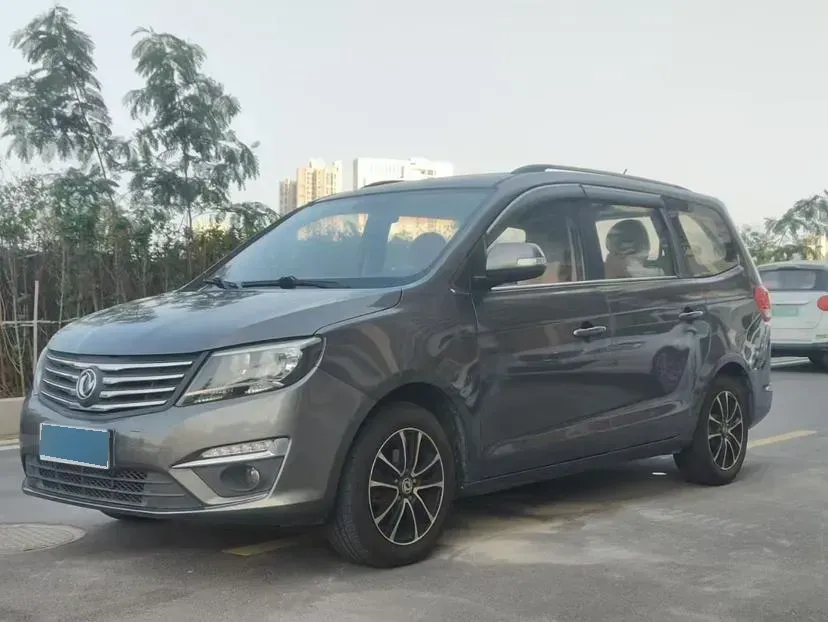2016 DongFeng Forthing S500 1.6L 122HP L4 5MT,autocango,china used car exporter,china ev exporter,chinese used car exporter,chinese used ev exporter