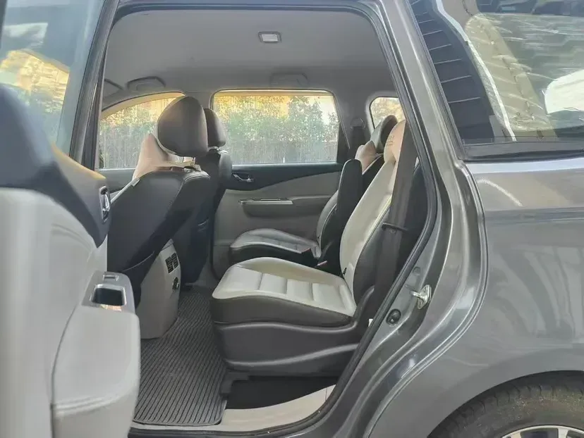 2016 DongFeng Forthing S500 1.6L 122HP L4 5MT,autocango,china used car exporter,china ev exporter,chinese used car exporter,chinese used ev exporter