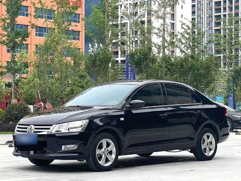 2015 Volkswagen Santana 1.6L 110HP L4 5MT