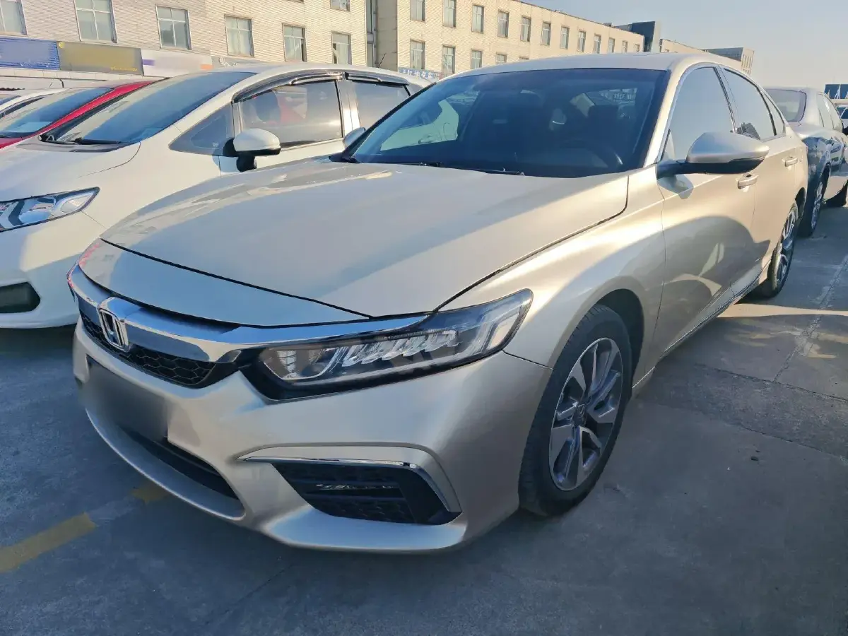 2019 Honda Inspire 1.5T 194HP L4 CVT