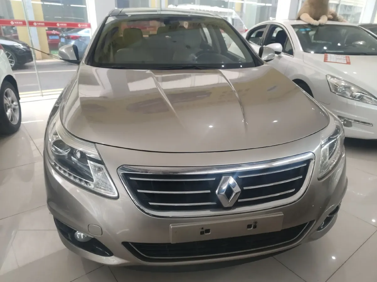 2013 Renault Latitude 2.5L 177HP V6 6AT,autocango,china used car exporter,china ev exporter,chinese used car exporter,chinese used ev exporter
