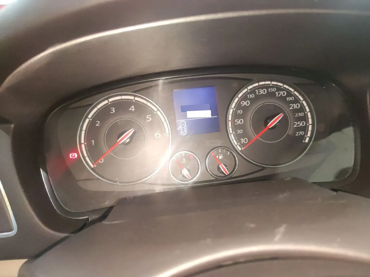 2013 Renault Latitude 2.5L 177HP V6 6AT,autocango,china used car exporter,china ev exporter,chinese used car exporter,chinese used ev exporter