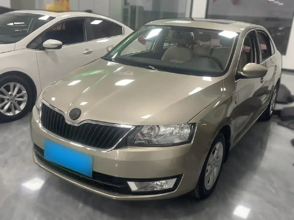 2015 Skoda Rapid 1.6L 110HP L4 6AT