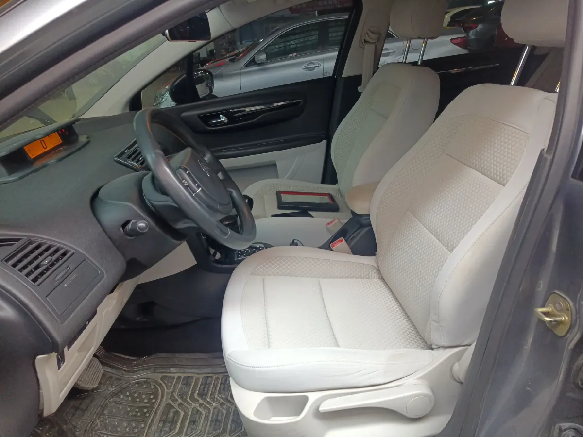 2013 Citroen C-Quatre 1.6L 117HP L4 4AT,autocango,china used car exporter,china ev exporter,chinese used car exporter,chinese used ev exporter