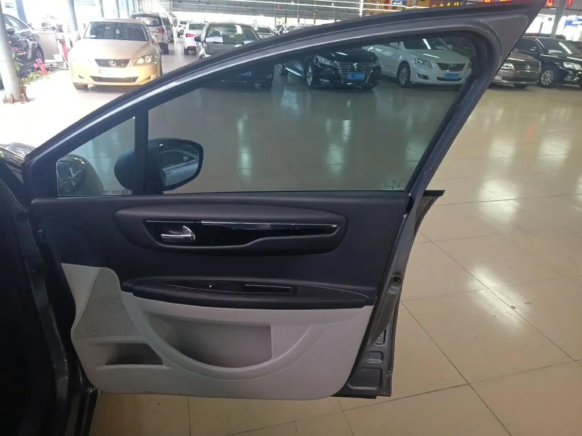 2013 Citroen C-Quatre 1.6L 117HP L4 4AT,autocango,china used car exporter,china ev exporter,chinese used car exporter,chinese used ev exporter