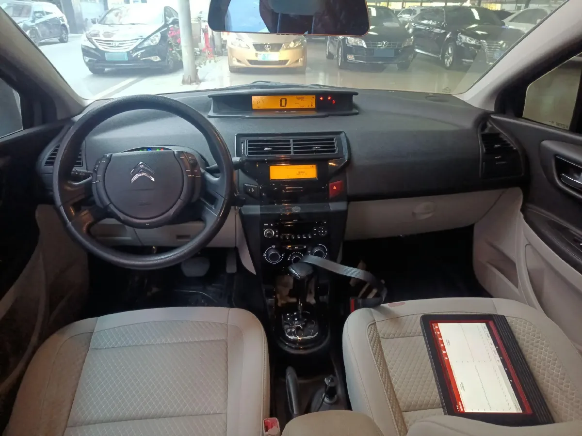 2013 Citroen C-Quatre 1.6L 117HP L4 4AT,autocango,china used car exporter,china ev exporter,chinese used car exporter,chinese used ev exporter