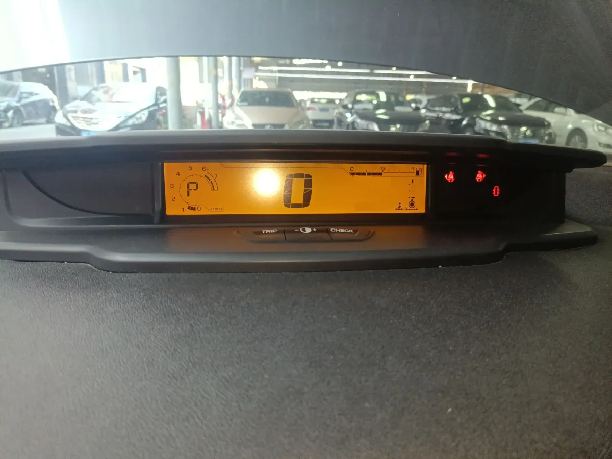 2013 Citroen C-Quatre 1.6L 117HP L4 4AT,autocango,china used car exporter,china ev exporter,chinese used car exporter,chinese used ev exporter