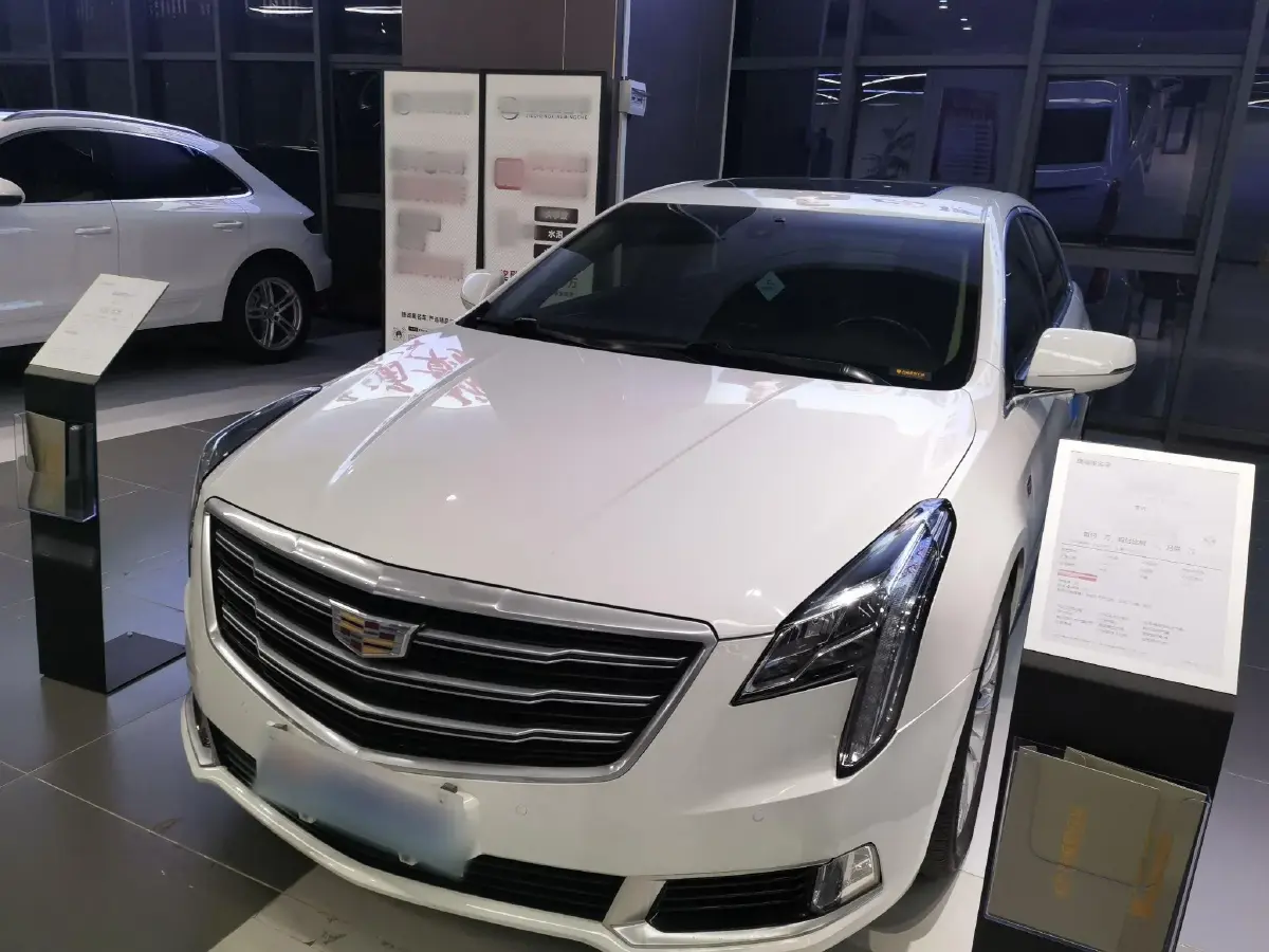 2018 Cadillac XTS 2.0T 269HP L4 6AT