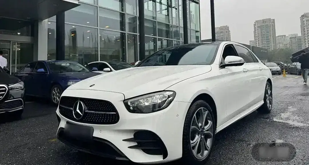 2017 Mercedes-Benz E Class 2.0T 245HP L4 9AT