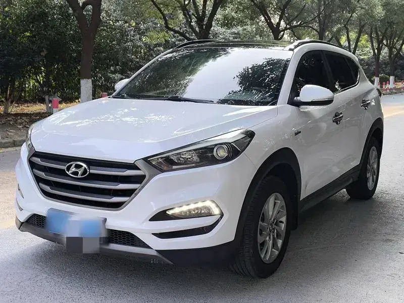2015 Hyundai Tucson 1.6T 177HP L4 7DCT