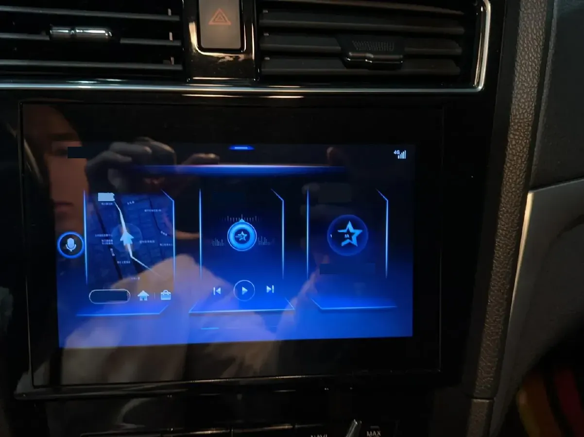 2018 Venucia D60 1.6L 126HP L4 CVT,autocango,china used car exporter,china ev exporter,chinese used car exporter,chinese used ev exporter