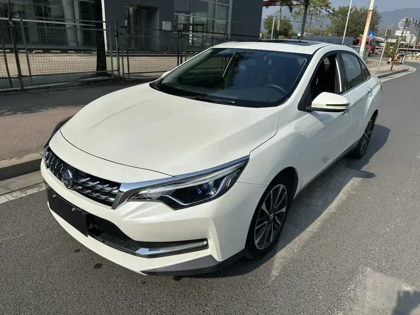 2018 Venucia D60 1.6L 126HP L4 CVT,autocango,china used car exporter,china ev exporter,chinese used car exporter,chinese used ev exporter