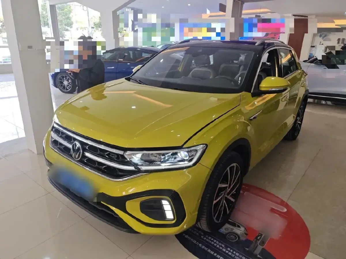 2023 Volkswagen T-Roc 1.5T 160HP L4 7DCT