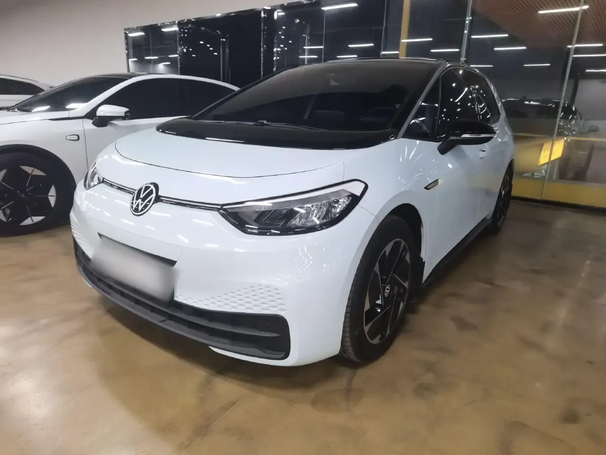 2023 Volkswagen ID.3 BEV 52.8KWH