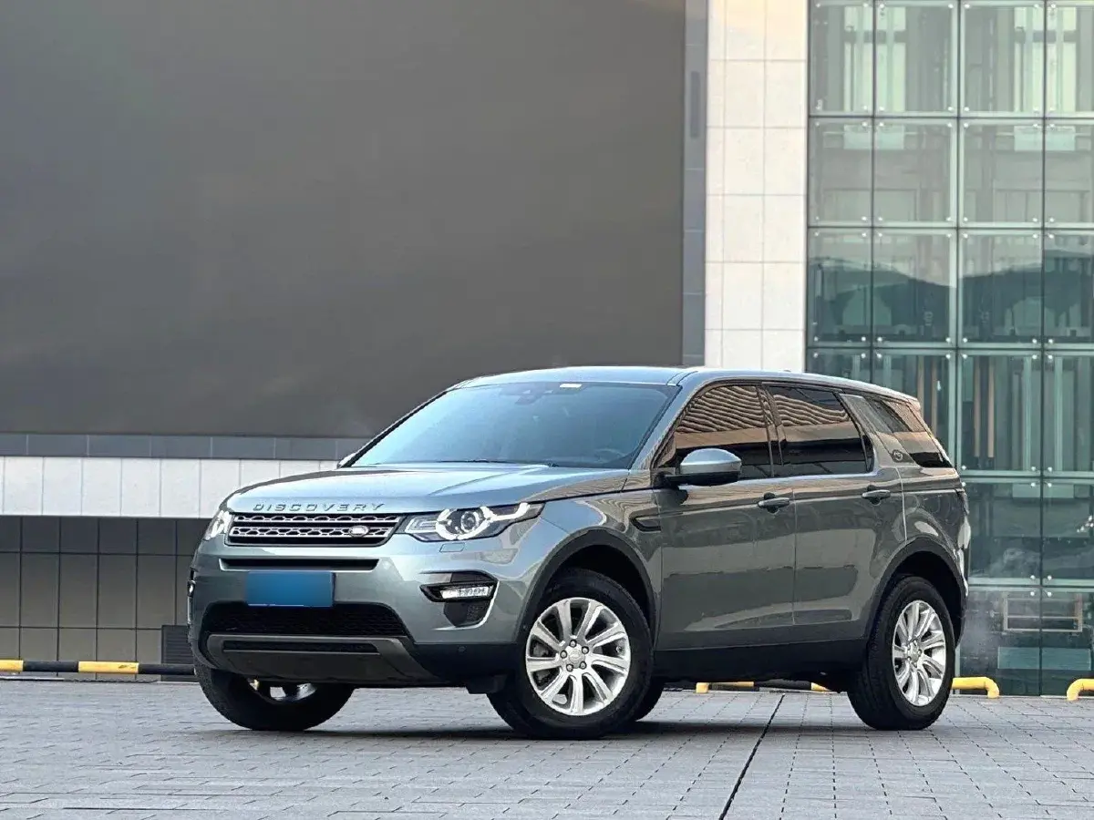 2018 Land Rover Discovery Sport 2.0T 241HP L4 9AT