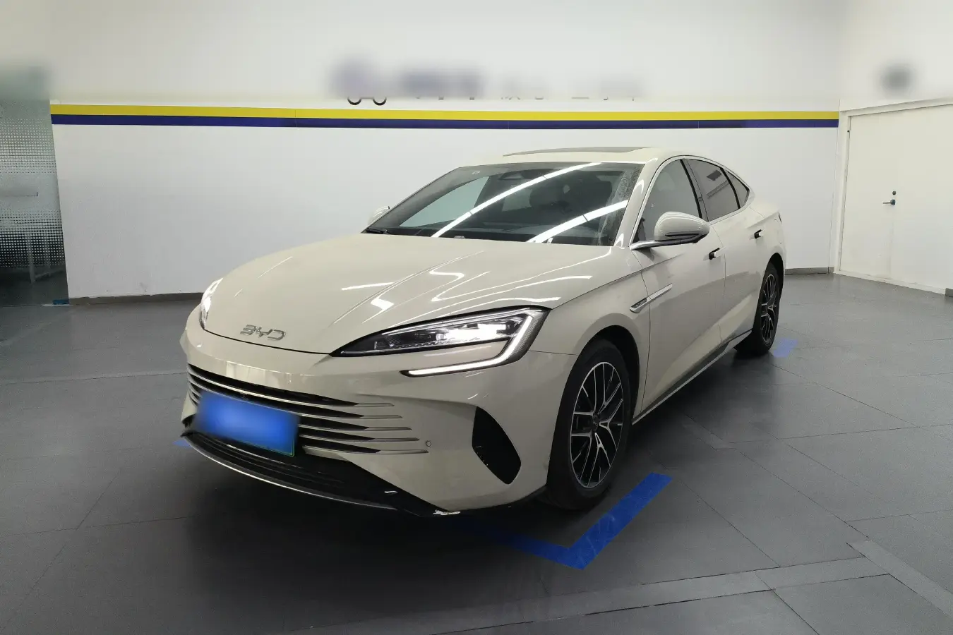 2024 BYD Seal 1.5L 110HP L4 E-CVT PHEV 17.6KWH