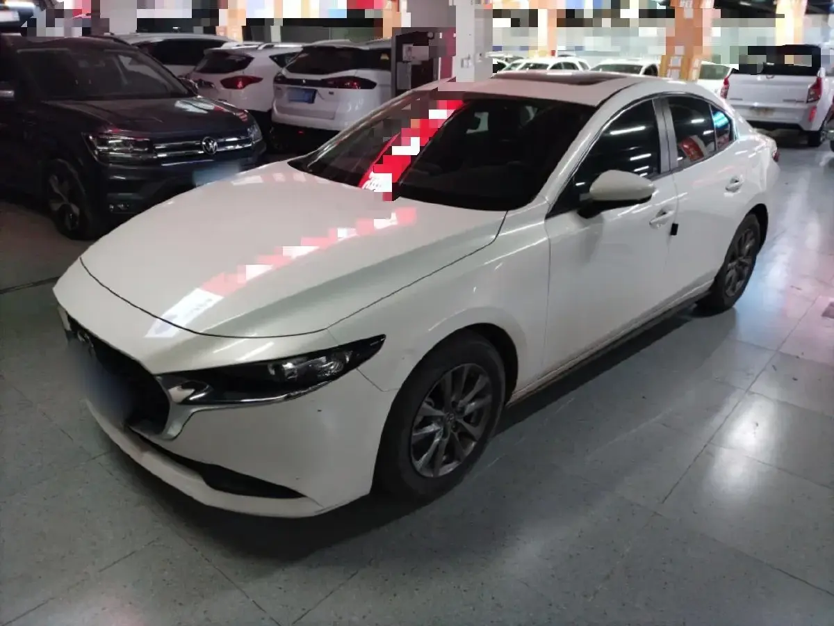 2020 Mazda 3 Axela 1.5L 117HP L4 6AT