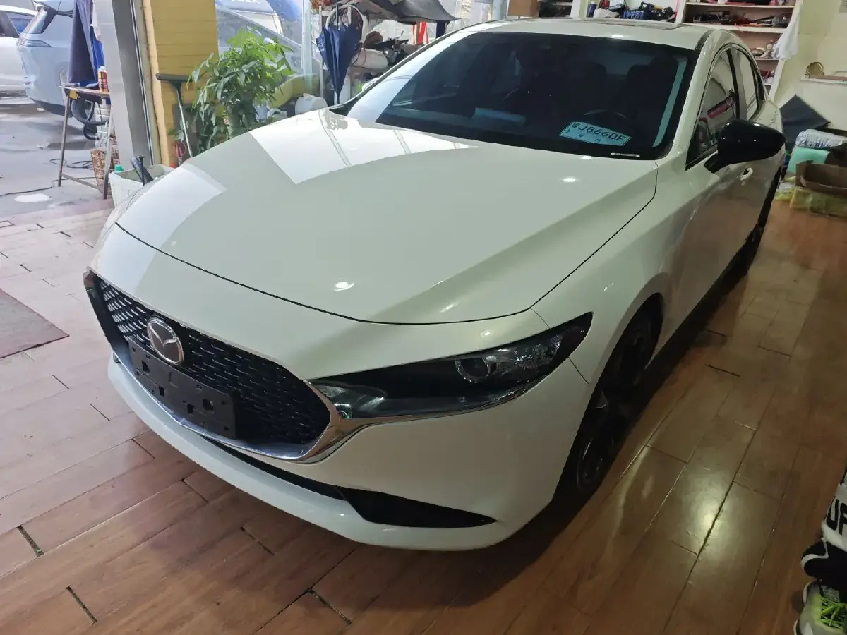 2023 Mazda 3 Axela 2.0L 158HP L4 6AT