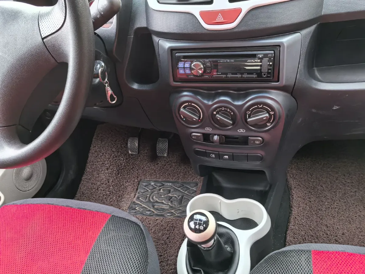 2013 Chery QQ 1.0L 69HP L3 5MT,autocango,china used car exporter,china ev exporter,chinese used car exporter,chinese used ev exporter