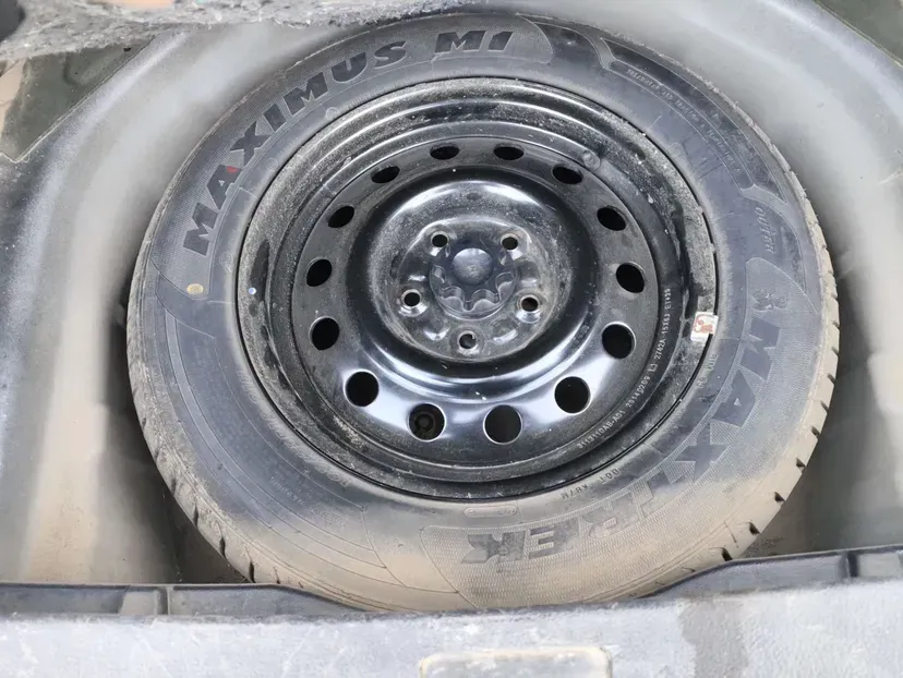 2014 Zotye Z300 1.5L 113HP L4 5MT,autocango,china used car exporter,china ev exporter,chinese used car exporter,chinese used ev exporter