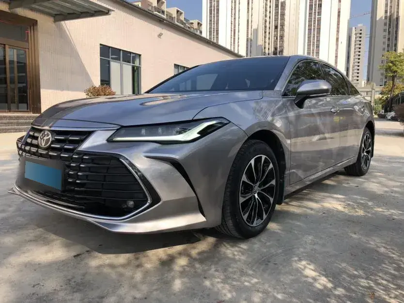 2023 Toyota Avalon 2.0L 177HP L4 CVT