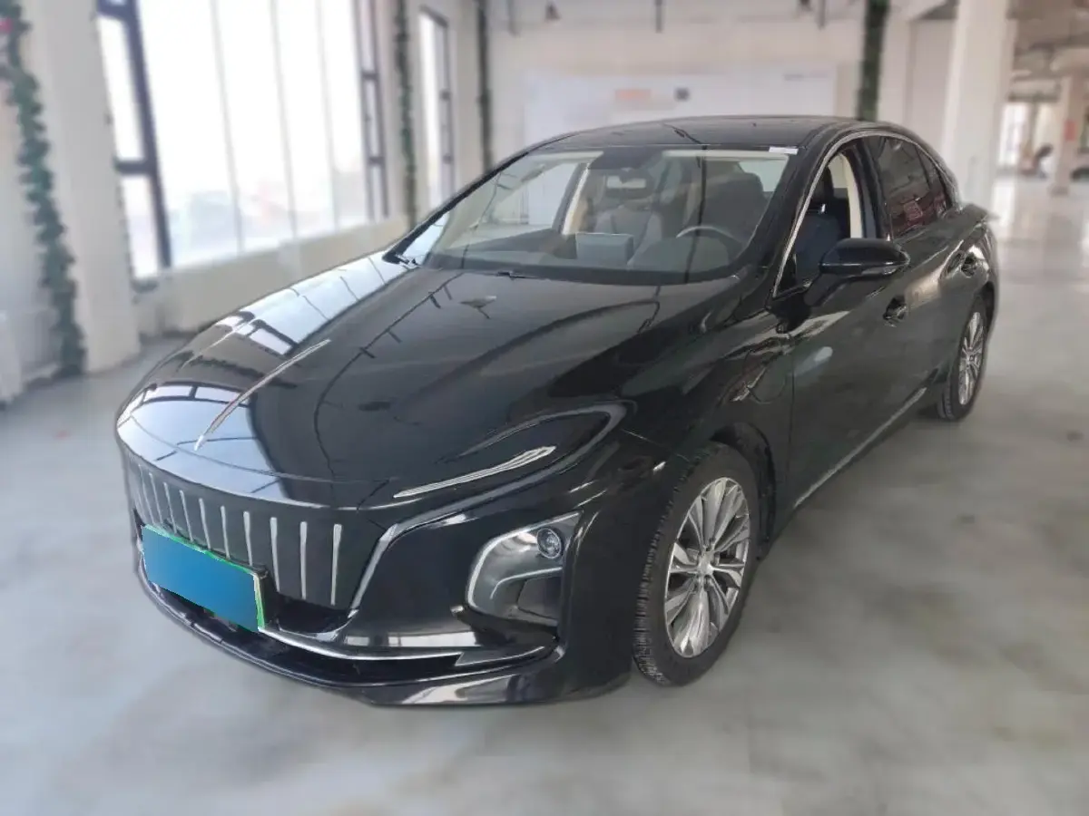 2022 HongQi E-QM5 BEV 54KWH