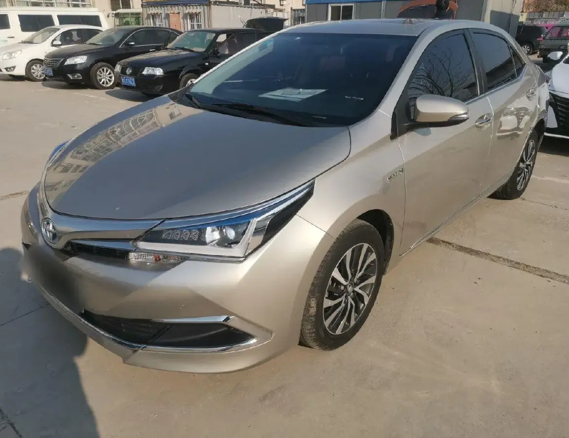2017 Toyota Corolla 1.8L 99HP L4 E-CVT Hybrid