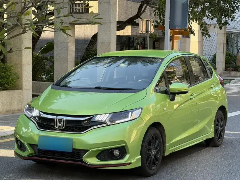 2018 Honda Fit 1.5L 131HP L4 CVT