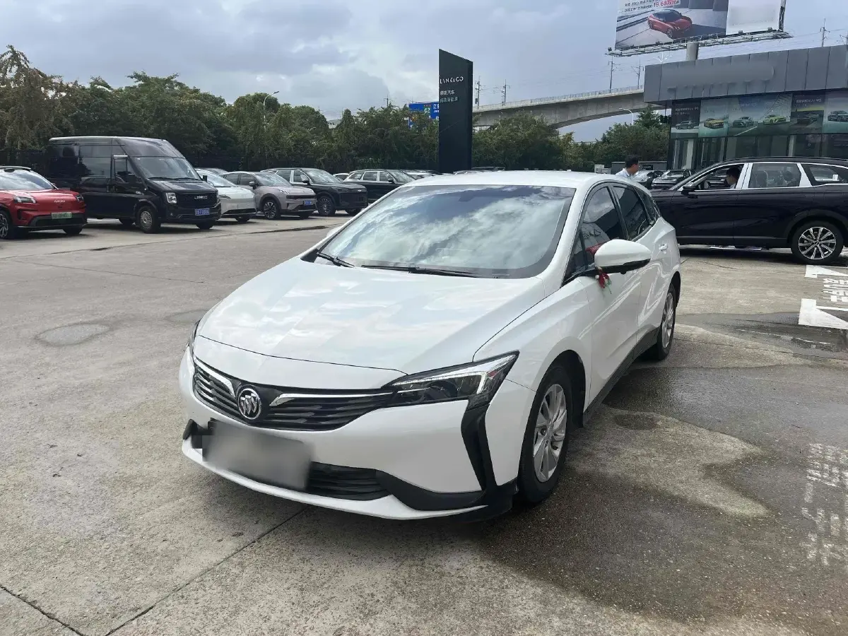 2020 Buick Velite 6 1.5L 102HP L4 E-CVT PHEV 9.5KWH