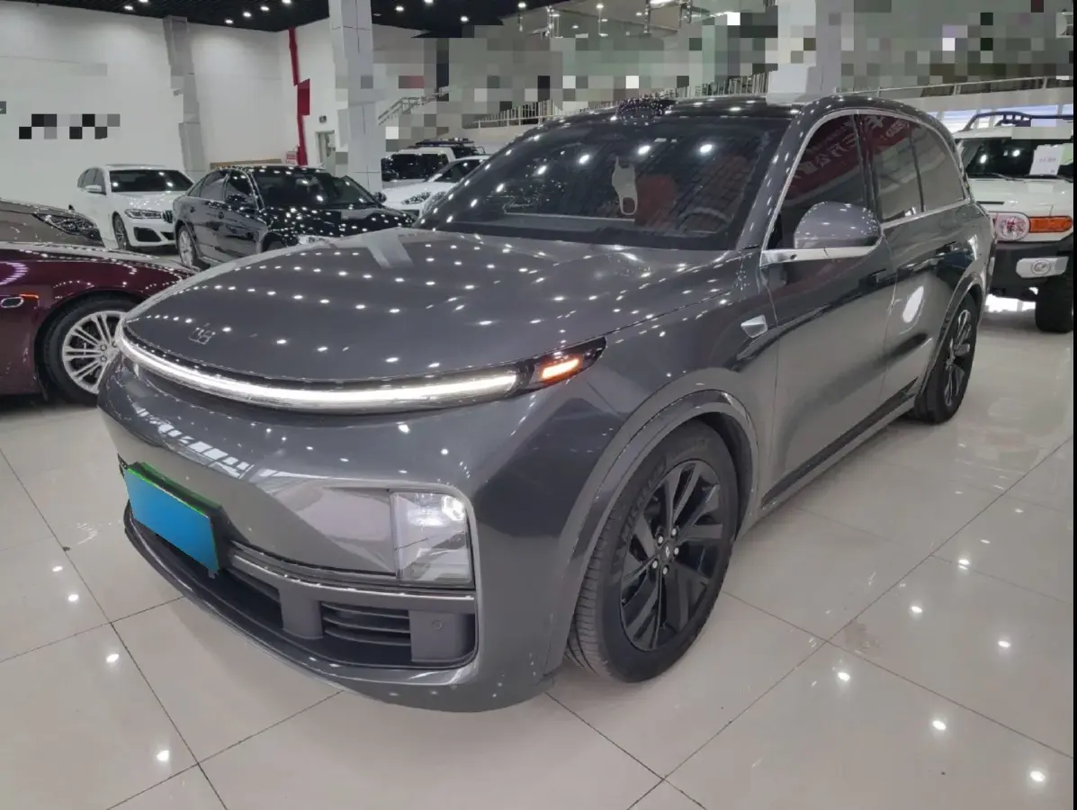 2023 Li L8 Range Extended 154HP REEV 40.9KWH