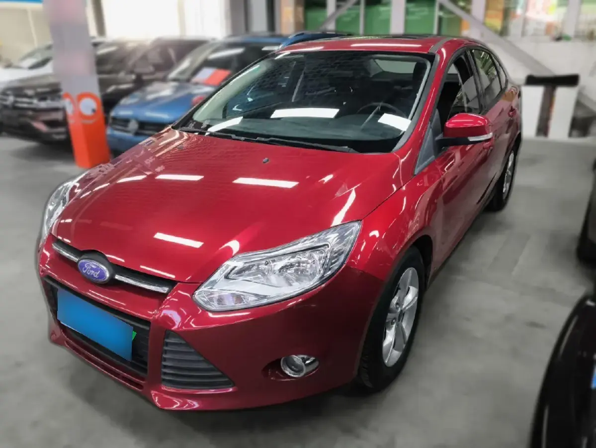 2012 Ford Focus 1.6L 125HP L4 6DCT