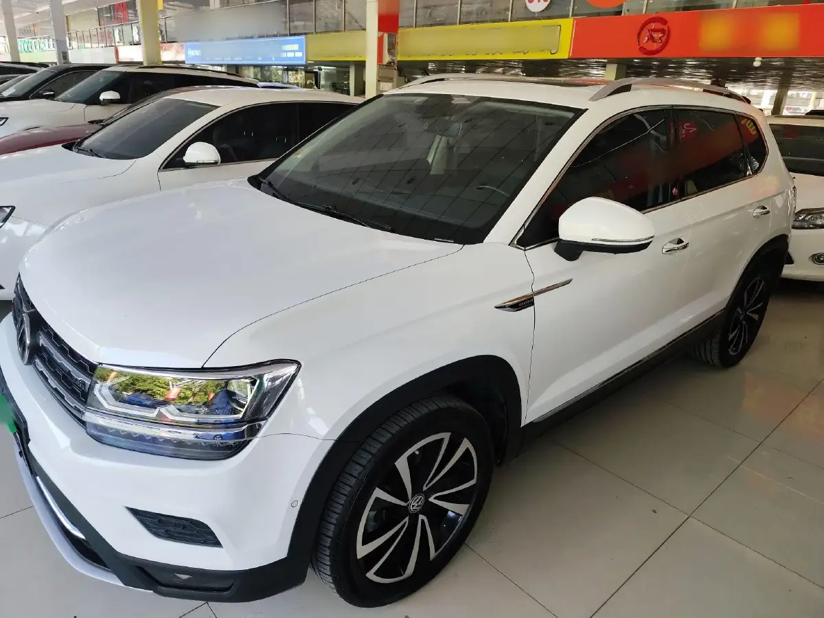 2019 Volkswagen Tharu 2.0T 186HP L4 7DCT