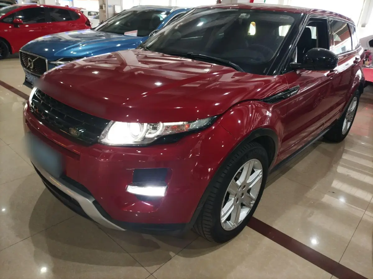2015 Land Rover Range Rover Evoque 2.0T 241HP L4 9AT