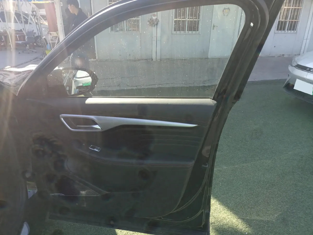 2021 Rising Auto MARVEL R 2AT BEV 69.9KWH,autocango,china used car exporter,china ev exporter,chinese used car exporter,chinese used ev exporter