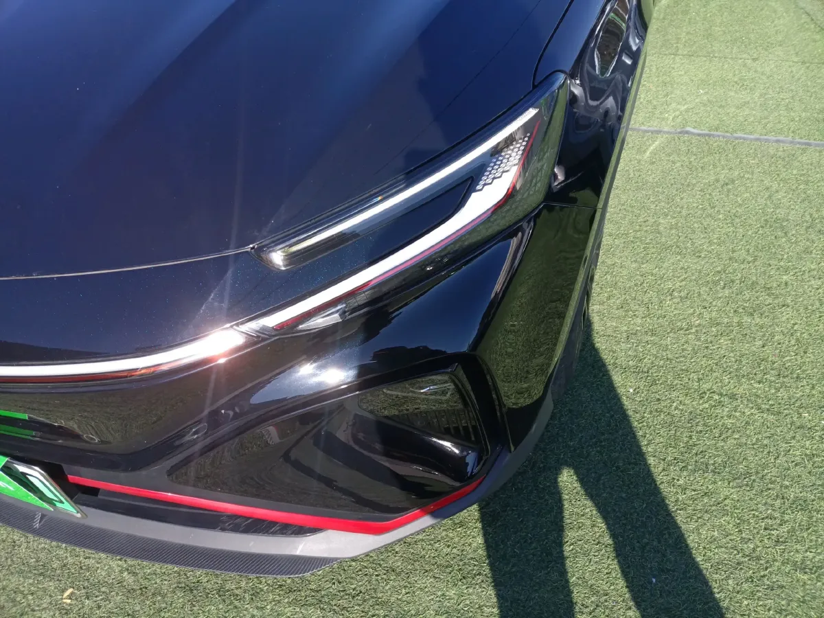 2021 Rising Auto MARVEL R 2AT BEV 69.9KWH,autocango,china used car exporter,china ev exporter,chinese used car exporter,chinese used ev exporter