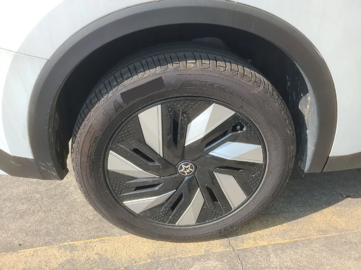 2023 Venucia Grand V DD-i 1.5T 163HP L4 E-CVT PHEV 18.4KWH,autocango,china used car exporter,china ev exporter,chinese used car exporter,chinese used ev exporter