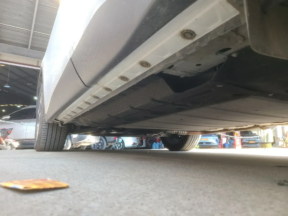 2023 Venucia Grand V DD-i 1.5T 163HP L4 E-CVT PHEV 18.4KWH,autocango,china used car exporter,china ev exporter,chinese used car exporter,chinese used ev exporter