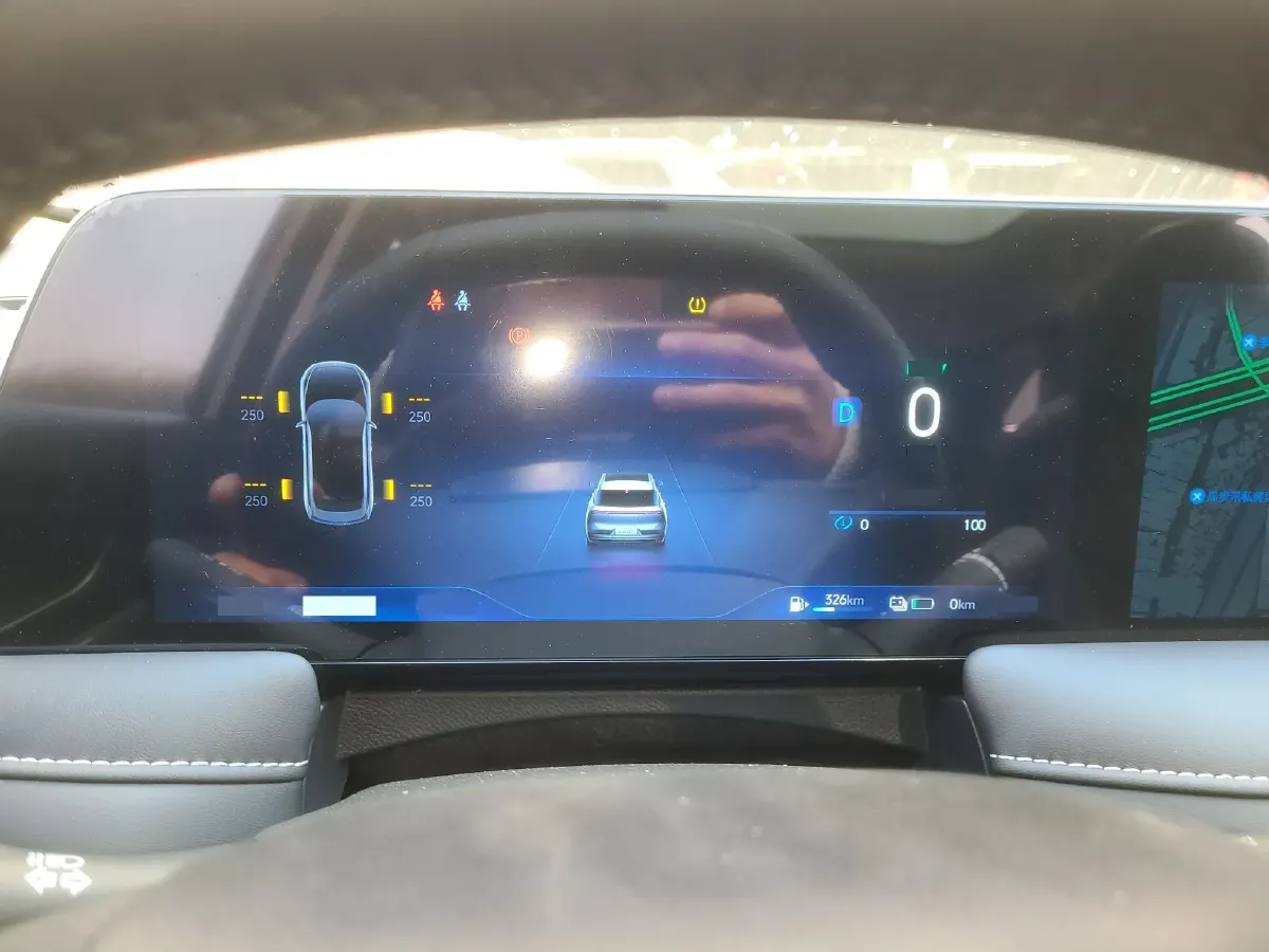 2023 Venucia Grand V DD-i 1.5T 163HP L4 E-CVT PHEV 18.4KWH,autocango,china used car exporter,china ev exporter,chinese used car exporter,chinese used ev exporter