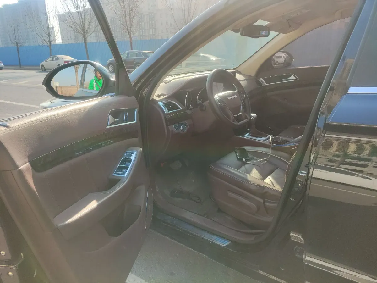 2017 Leopaard CS10 2.0T 177HP L4 6DCT,autocango,china used car exporter,china ev exporter,chinese used car exporter,chinese used ev exporter